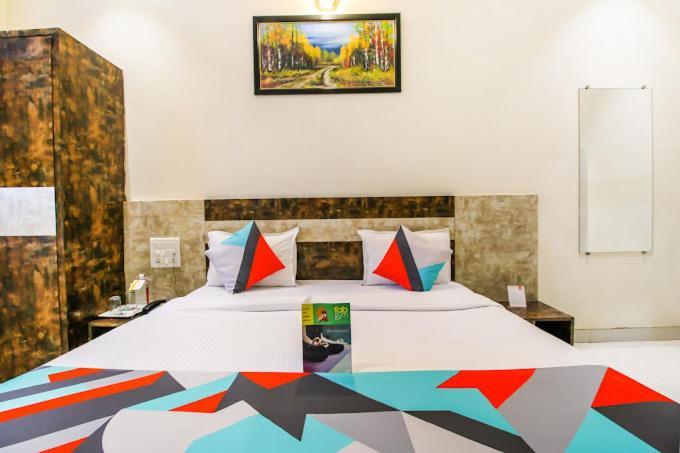 Hotel Embassy Grand Near Us Embassy Bkc Bombay Esterno foto
