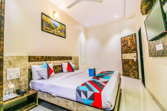 Hotel Embassy Grand Near Us Embassy Bkc Bombay Esterno foto
